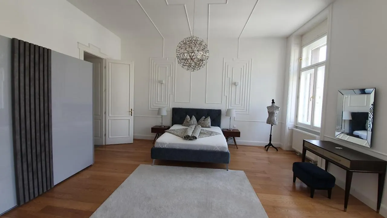 Walking Street Luxurious Huge Apartment Budapest 0*,  Hungary